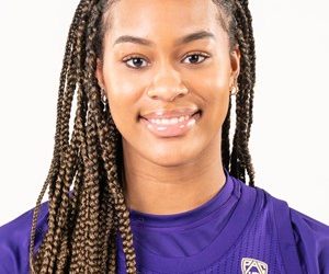 Nia Lowery Enters NCAA Transfer Portal, Leaving UW WBB