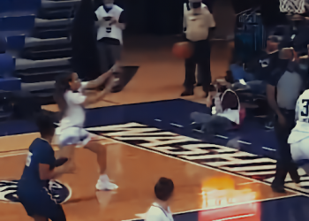Washington WBB Huskies Nationally Ranked Top 50 in STEALS