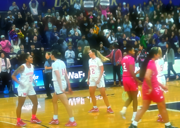 UW WBB Huskies Rout Cal Bears, 70 -54, Despite Shaky Fourth