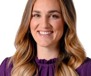 UW Associate Head Coach Katie Faulkner Hired As Pepperdine WBB Head Coach